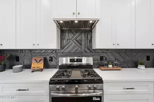 1826 E Whitton Ave, Phoenix, AZ 85016 - Photo 7