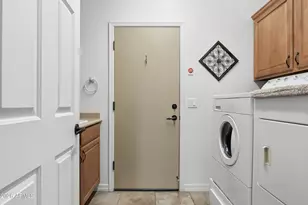 1177 W Rolls Rd, San Tan Valley, AZ 85143 - Photo 33