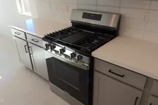 15212 W Gray Fox Trl, Surprise, AZ 85387 - Photo 5