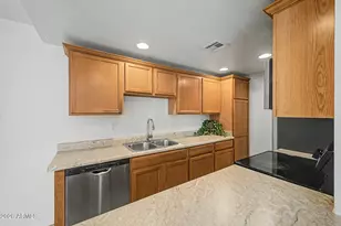 424 W Brown Rd, Mesa, AZ 85201 - Photo 13
