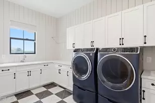 18206 W San Miguel Ct, Litchfield Park, AZ 85340 - Photo 17