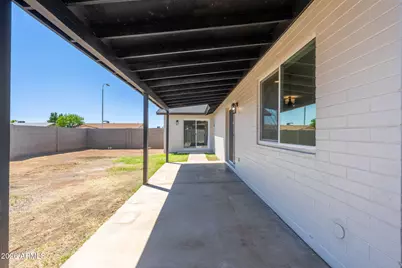 7731 W Mulberry Drive, Phoenix, AZ 85033 - Photo 31