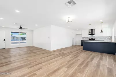 7731 W Mulberry Drive, Phoenix, AZ 85033 - Photo 11