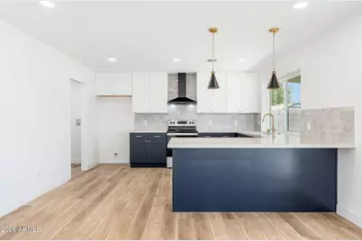7731 W Mulberry Drive, Phoenix, AZ 85033 - Photo 9
