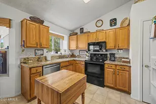 5643 E Angela Dr, Scottsdale, AZ 85254 - Photo 15