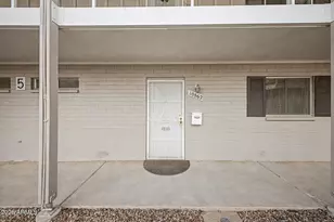 10862 N Fairway Ct E, Sun City, AZ 85351 - Photo 3