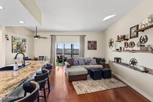 11153 W Palmeras Dr, Sun City, AZ 85373 - Photo 7