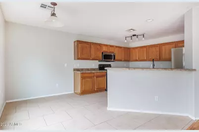 347 S 16th Street, Coolidge, AZ 85128 - Photo 9
