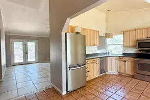 938 N Evergreen Ct, Gilbert, AZ 85233 - Photo 3