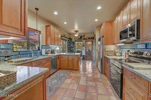 38065 N Cave Creek Rd, Cave Creek, AZ 85331 - Photo 11