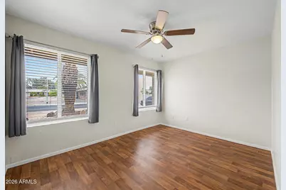 10537 W Lawrence Lane, Peoria, AZ 85345 - Photo 21