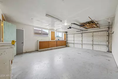 10537 W Lawrence Lane, Peoria, AZ 85345 - Photo 29