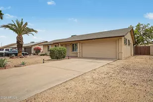 10537 W Lawrence Ln, Peoria, AZ 85345 - Photo 3