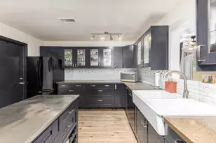 617 E Ellis Dr, Tempe, AZ 85282 - Photo 15