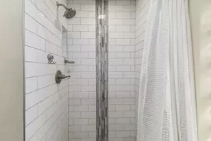 617 E Ellis Dr, Tempe, AZ 85282 - Photo 27