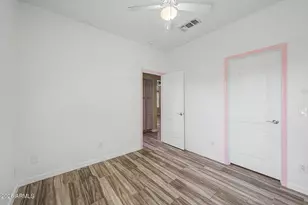 20040 N 13th Dr, Phoenix, AZ 85027 - Photo 17