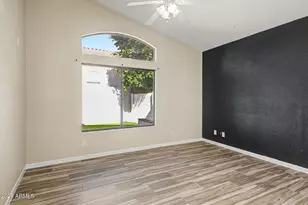 20040 N 13th Dr, Phoenix, AZ 85027 - Photo 9