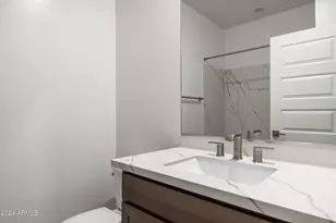 15470 W Desert Hollow Dr, Surprise, AZ 85387 - Photo 31