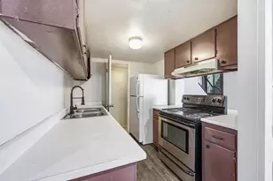 6705 W Devonshire Ave, Phoenix, AZ 85033 - Photo 9