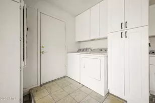 6893 S Lake Forest Ct, Chandler, AZ 85249 - Photo 17