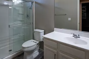 241 E Roadrunner Dr, Chandler, AZ 85286 - Photo 91