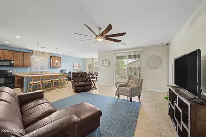 15871 W Port Royale Lane, Surprise, AZ 85379 - Photo 5