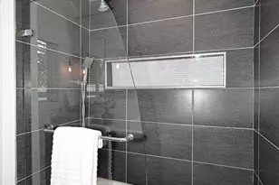 6829 E Almeria Rd, Scottsdale, AZ 85257 - Photo 27