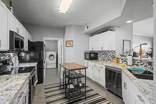 3236 E Chandler Blvd, Phoenix, AZ 85048 - Photo 7