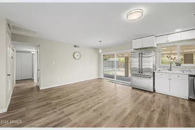 1425 W Wickieup Lane, Phoenix, AZ 85027 - Photo 7