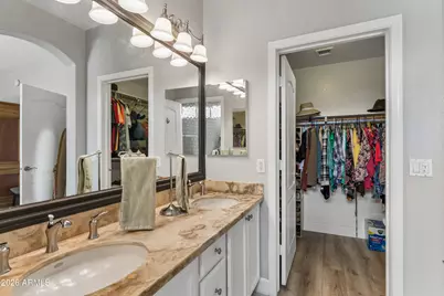 360 N Bell Place, Chandler, AZ 85225 - Photo 29