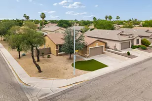 360 N Bell Pl, Chandler, AZ 85225 - Photo 7