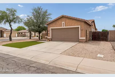 360 N Bell Place, Chandler, AZ 85225 - Photo 3