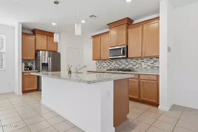 14161 W Voltaire Street, Surprise, AZ 85379 - Photo 9