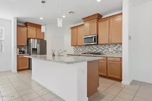 14161 W Voltaire St, Surprise, AZ 85379 - Photo 9