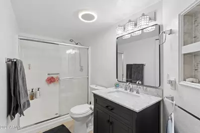 8858 N 47th Lane, Glendale, AZ 85302 - Photo 17