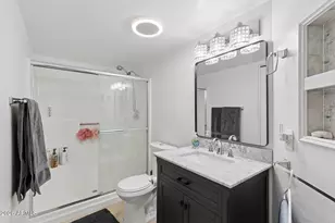 8858 N 47th Ln, Glendale, AZ 85302 - Photo 17