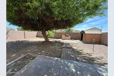 12009 W Holly Street, Avondale, AZ 85392 - Photo 5