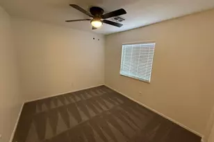 12009 W Holly St, Avondale, AZ 85392 - Photo 7