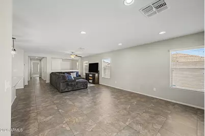 33421 N Bowles Drive, San Tan Valley, AZ 85144 - Photo 9