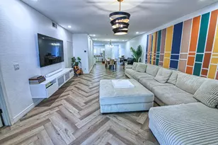 7609 E Indian Bend Rd, Scottsdale, AZ 85250 - Photo 25