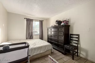 8001 W College Drive, Phoenix, AZ 85033 - Photo 5