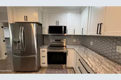 4422 W Greenway Road, Glendale, AZ 85306 - Photo 15