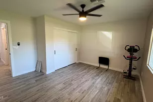 4422 W Greenway Rd, Glendale, AZ 85306 - Photo 27