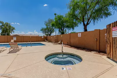 11640 N 51st Avenue #137, Glendale, AZ 85304 - Photo 13