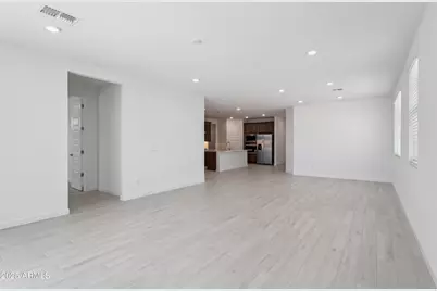 6781 W Spur Drive, Peoria, AZ 85383 - Photo 7