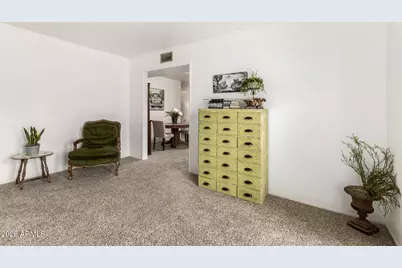 17639 N 99th Drive, Sun City, AZ 85373 - Photo 11