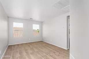 1030 E Kelsi Ave, San Tan Valley, AZ 85140 - Photo 11