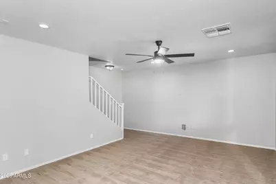 1030 E Kelsi Avenue, San Tan Valley, AZ 85140 - Photo 9