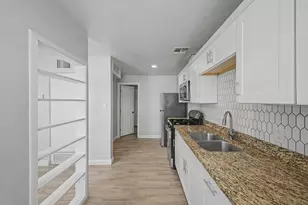 2534 N 28th St, Phoenix, AZ 85008 - Photo 13