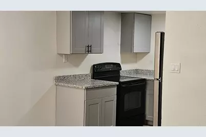 2658 N 43rd Avenue #Apt A, Phoenix, AZ 85009 - Photo 1